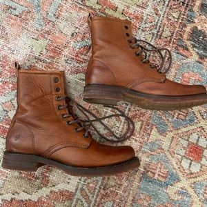 Frye Veronica combat boot